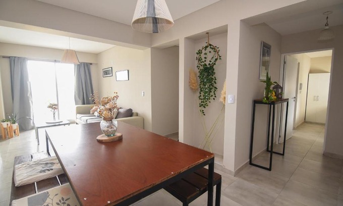 Province of Tucuman Apartamento | Cómodo apt 2DR con hermosas vistas a estrenar!