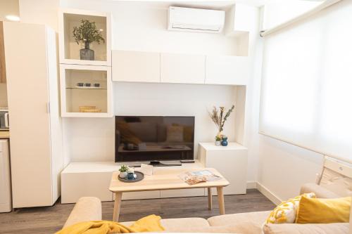 Canillas Apartamento | Cómodo Piso en Madrid Cerca de IFEMA y Aeropuerto