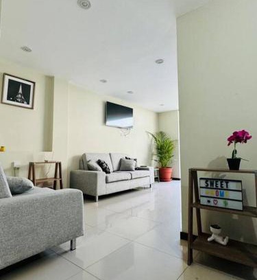 Distrito de Cerro Colorado Apartamento | Cómodo y hermoso departamento amoblado