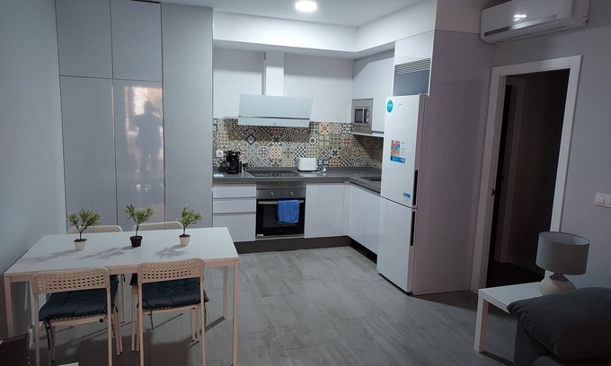Poniente-Sur Apartamento | Córdoba Airport.