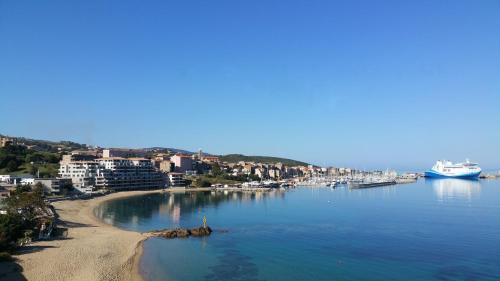 Propriano Apartamento | côté plage