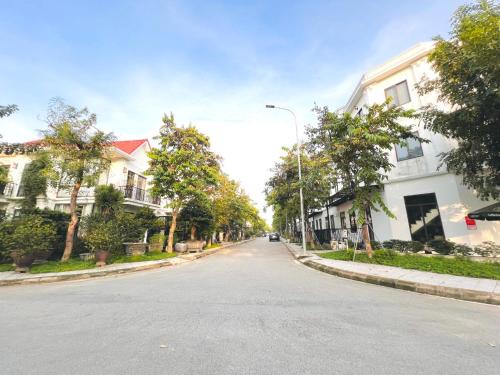 Huong Thuy Casa | Căn nhà 4 phòng ngủ, khu đô thị Royal Park - Kempi Home