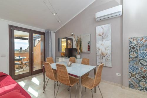 La Maddalena Apartamento | C 306 Attico Puntavilla Mare