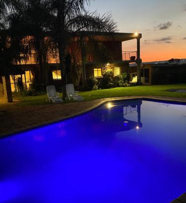 Faerie Glen Casa | C and C GUEST HOUSE/BED AND BREAKFAST
