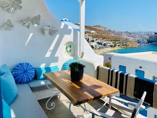 Agios Stefanos Casa | C Bay