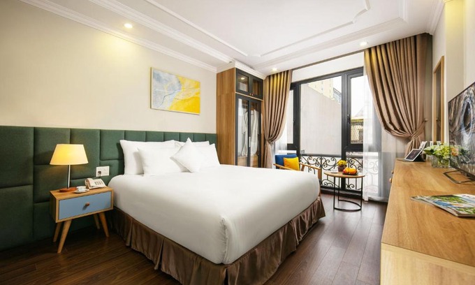 Trung Hoa Nhan Chinh Hotel | C'Bon Hotel Do Quang