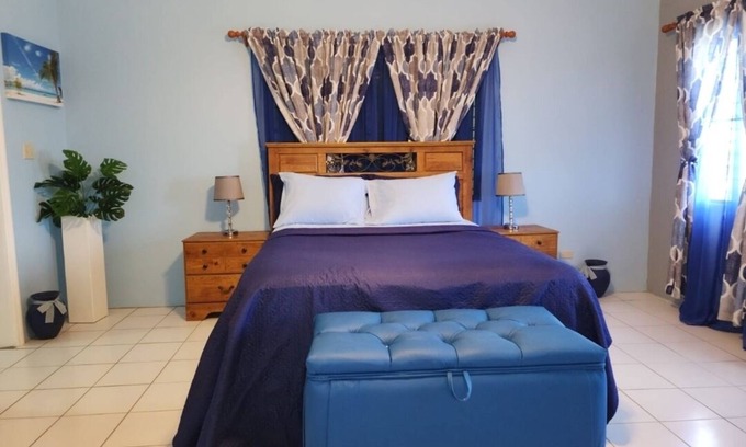 Sandy Hill Cama Y Desayuno | C&D Residential Penthouse Suite
