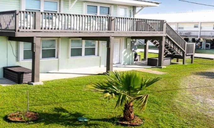 Grand Isle Casa | C'est Bon Across from UTV Entry Point! Sleeps 12!