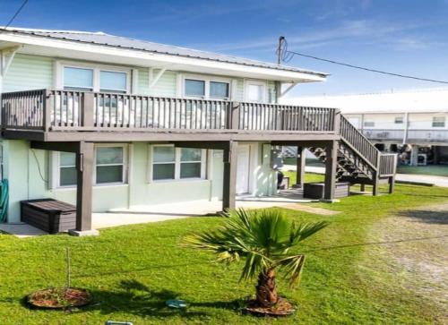 Grand Isle Casa | C'est Bon Across from UTV Entry Point! Sleeps 13!