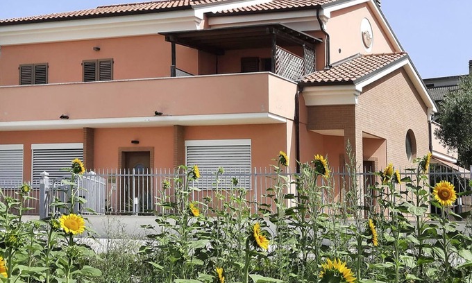 Camerano Apartamento | C006 - Camerano, new three-room apartment with garden