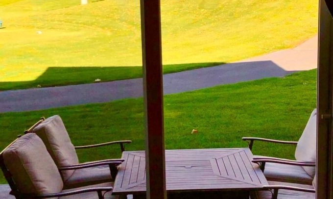 Quincy Casa | C03 Spacious 3BR Townhouse on the Golf Course