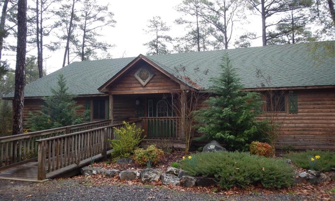 Mount Ida Casa | C20, Three bedroom, three bath log-sided, luxury Harbor North cottage with hot tub cottage