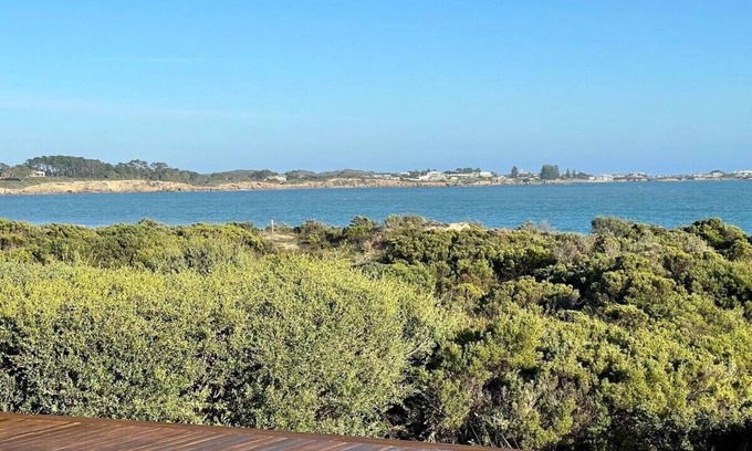 Waterhouse Casa | C4 Miles - Wood Fire - Sea Views - RC/AC