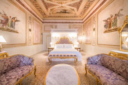 Cannaregio Hotel | Ca' Bonfadini Historic Experience