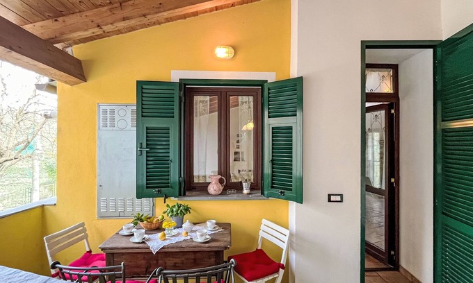 Valloria Casa | Ca' da Prima Porta (VLO131) by Interhome