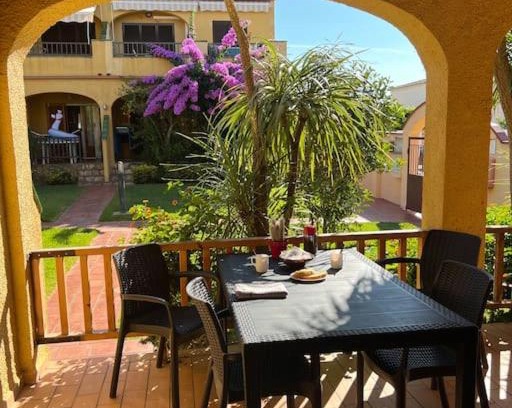 L'Escala Apartamento | CA LA CRISTI - 2 terrazas, piscina, wifi y barbacoa