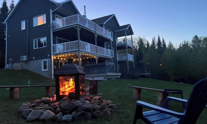Petite-Riviere-Saint-Francois Chalet De Esquí | L'Éveil du fleuve. Détente, Spa, nature et ski.