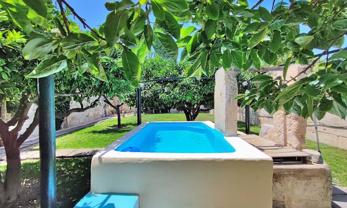 Sineu Chalet De Esquí | Ca S'Escolà 175 tradicional casa mallorquina con jardín, gran barbacoa y WiFi