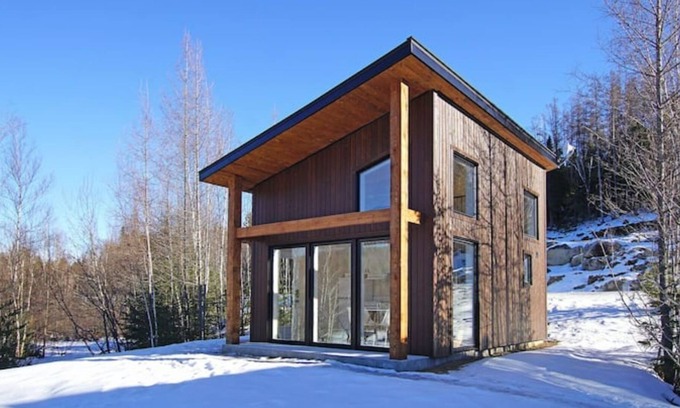 Sainte-Marguerite-du-Lac-Masson Cabina | Vrbo Property