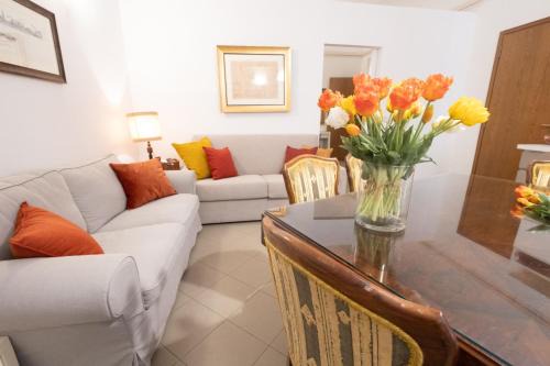 Imola Apartamento | Ca' Spadoni, centro storico, piano terra, ingresso indipendente, teatro, parcheggio,