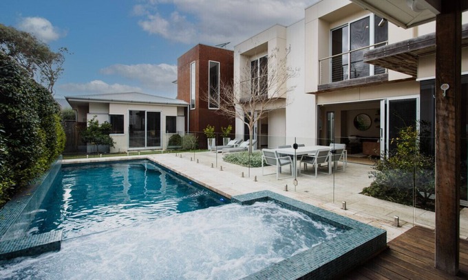 Ocean Grove Casa | Caanluje; Spa 40 degrees! Heated pool, sleeps 10