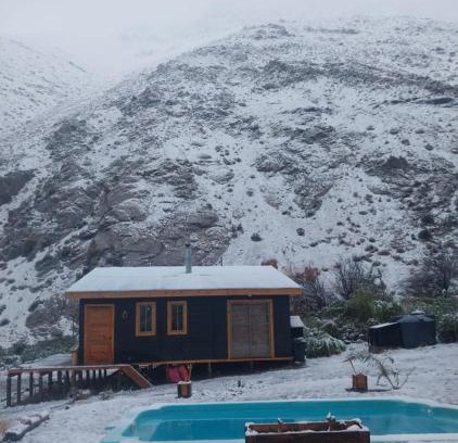 Paihuano Chalet De Esquí | Cabaña Alma de Montaña, piscina privada