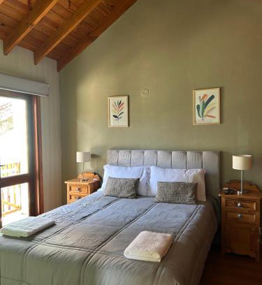 Lanin National Park Chalet De Esquí | Cabaña Amancay, comodidad y tranquilidad a pasos del centro - Ayres del Bosque Alojamientos