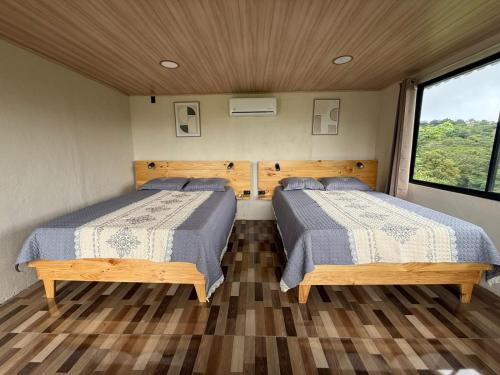 El Millón Cabina | Cabaña con jacuzzi privado Lago de Sol