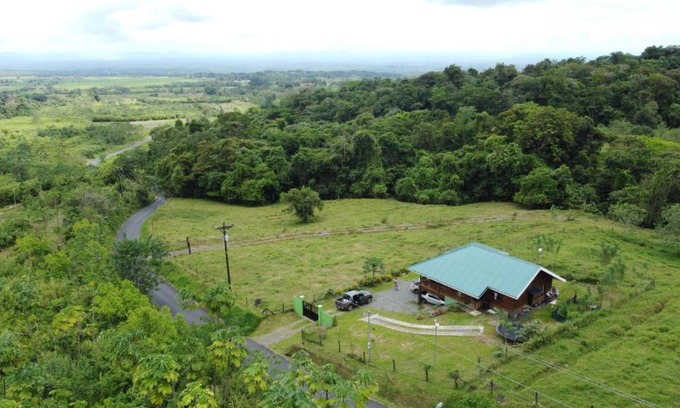 Río Cuarto Cama Y Desayuno | Cabaña de la Montaña