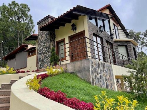 Mazamitla Chalet De Esquí | Cabaña de lujo en el Bosque