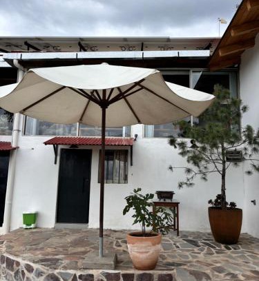 Tapalpa Apartamento | Cabaña en Tapalpa Morada de Cervantes Bungalow Rocinante