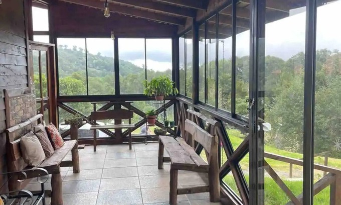 San Isidro Cabina | Cabaña Gota de Miel