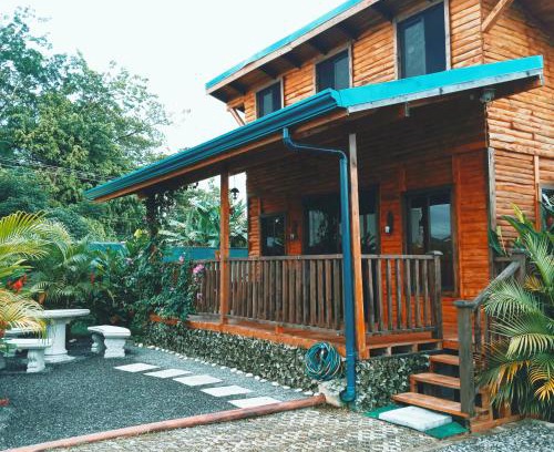 El Tanque Chalet De Esquí | Cabaña la Corteza