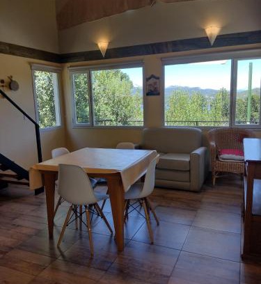 Villa Pehuenia Chalet De Esquí | Cabaña La Encontrada