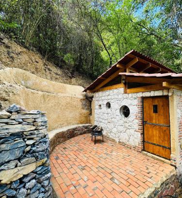 San Joaquín Otro | Cabaña las manzanas