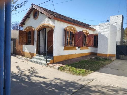 Eduardo Castex Apartamento | Cabaña Lodge Araucaria ll