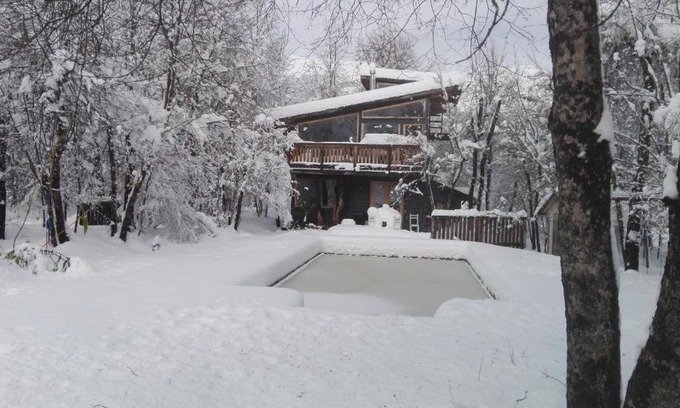 Pinto Chalet De Esquí | Cabaña Lodge los Coihues VALLE LAS TRANCAS# TERMAS DE CHILLAN#NEVADOS DE CHILLAN