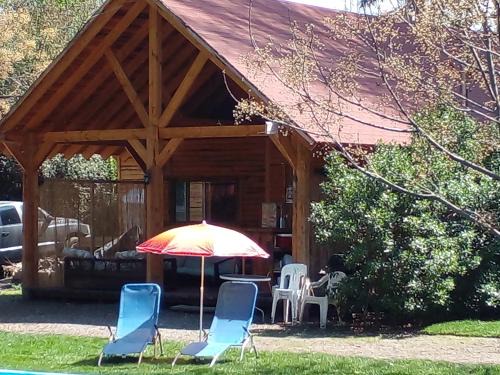 Batuco Chalet De Esquí | CABAÑA RUSTICANA