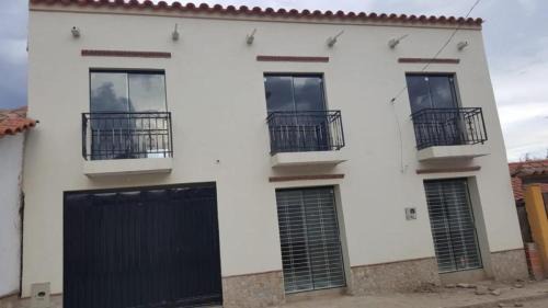 Tarija Casa | Cabaña Villa San Lorenzo