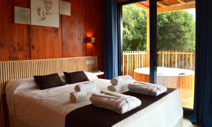 Santiago de Compostela Otro | Cabañas Compostela - Cabaña Pedroso con bañera de hidromasaje