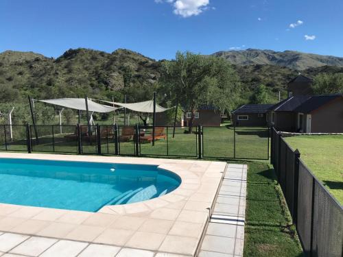 Potrero de los Funes Chalet De Esquí | Cabañas La Delfina para 4 personas Potrero de los Funes