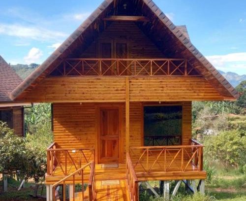 Valle central Cabina | Cabañas La Laguna
