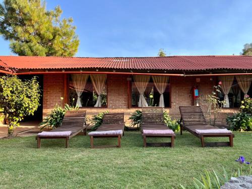 Valle de Bravo Chalet De Esquí | Cabañas Los Saucos
