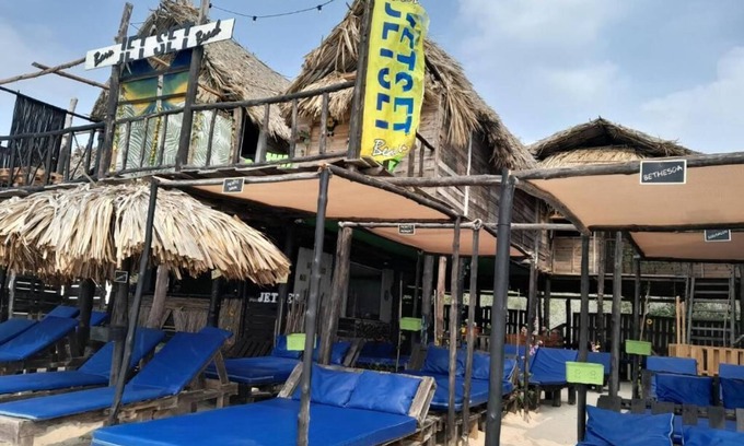Manga Cabina | JETSET BEACH & HOSTEL