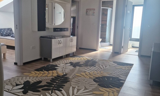 Zalau Chalet De Esquí | Cabana ATHOS ZALAU CAPACITATE 15 /PERS