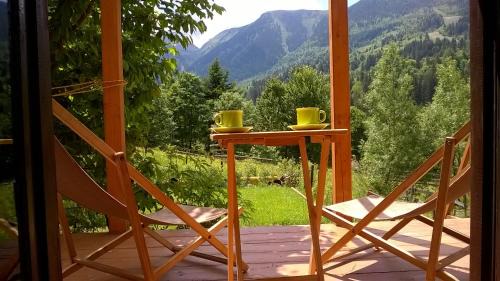 Borsa Chalet De Esquí | Cabana Bradut Borsa