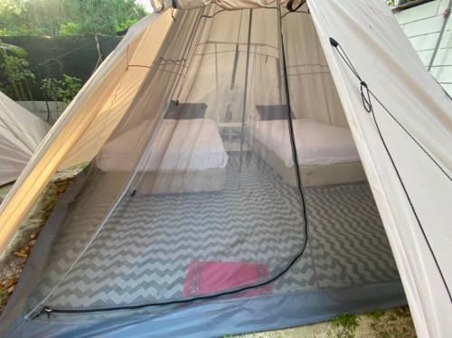 Pulau Perhentian Besar Otro | Cabana Campsite