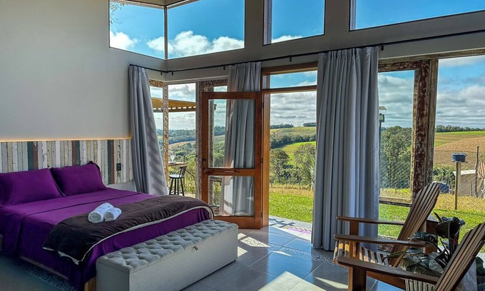 Ibiuna Chalet De Esquí | Cabana com jacuzzi e churrasqueira - Ibiúna/SP