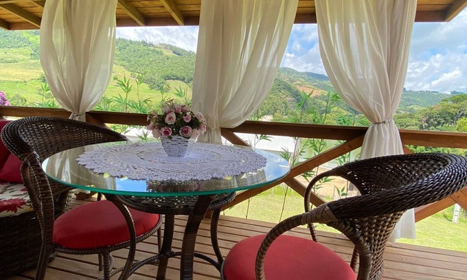 Alfredo Wagner Cabina | Cabana Dois Amores - the perfect place for dating.