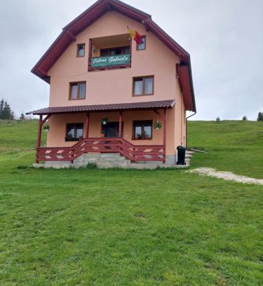 Garda de Sus Cabina | Cabana Gabriela